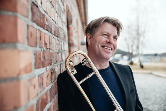 Tarjei Grimsby from Norway joins the Rath team.